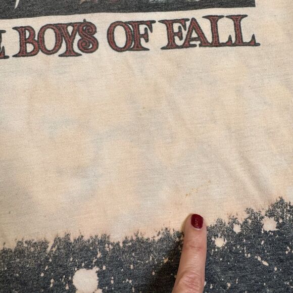 Boys of Fall Horror Film Bleach Splatter T-Shirt Unisex XL Gildan - Picture 3 of 6